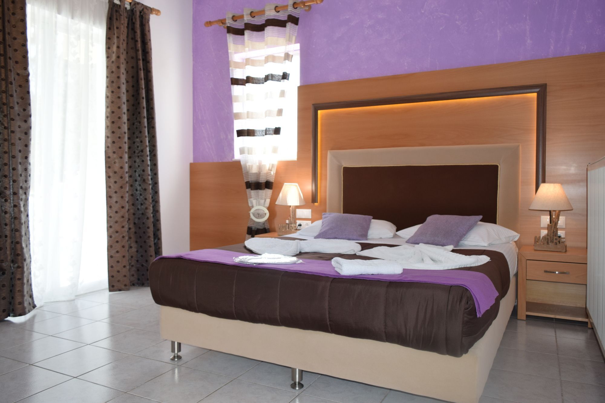 Shine Studios سكالا كالونيس المظهر الخارجي الصورة